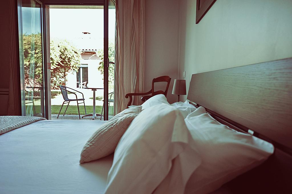 Hotel & Seminaire Le Patio Occitan - Toulouse Ouest - La Ramee Cugnaux Zewnętrze zdjęcie